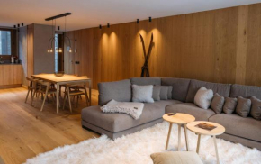 Isard Residences By Leo